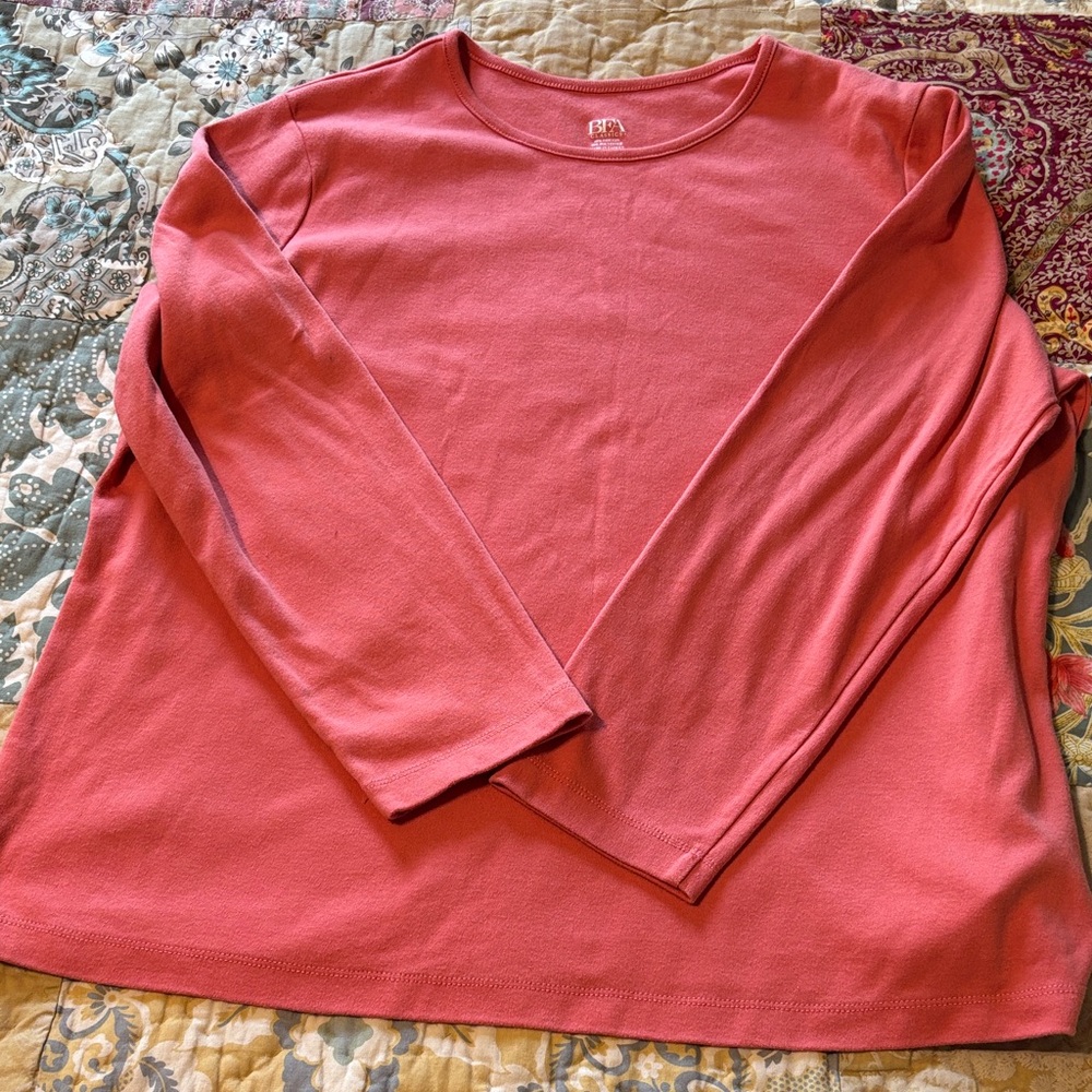 Classic Scoop Neck Top - Coral